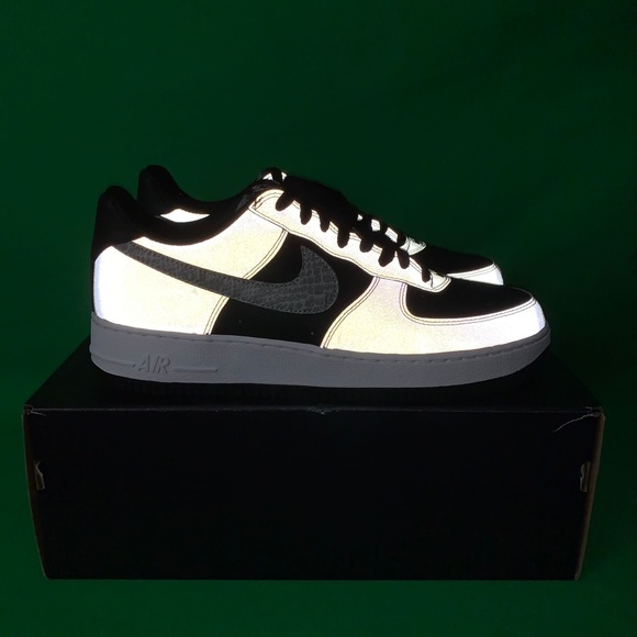 Nike Air Force 1 Silver Snake - New With Box - Picture 15 of 16